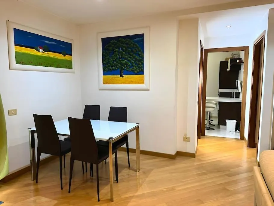 10 Min To Metro Cozy Apartment Near City Center Rome